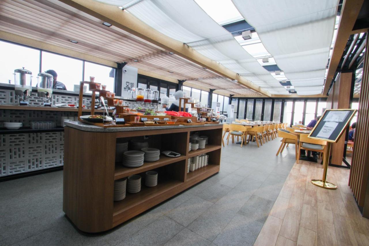 Kuretakeso Kemang Hotel Dżakarta Zewnętrze zdjęcie