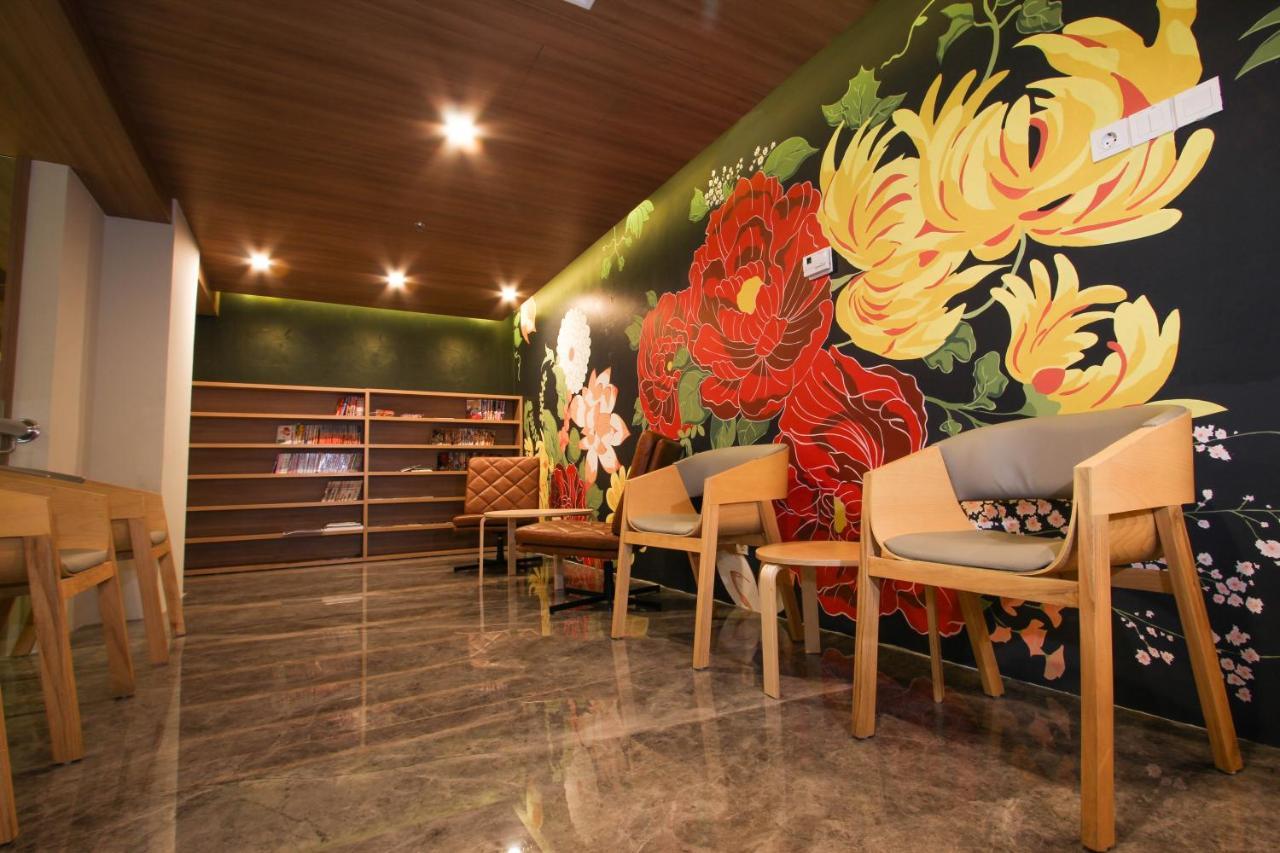 Kuretakeso Kemang Hotel Dżakarta Zewnętrze zdjęcie